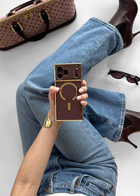 ["Elite", "Collection", "-", "SQUARE®", "Gilded", "Crystal", "Clear", "Gold", "iPhone", "Case"]