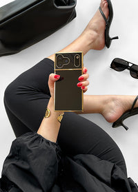 ["Elite", "Collection", "-", "SQUARE®", "Gilded", "Onyx", "Elegance", "iPhone", "Case"]