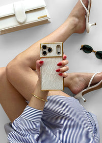 ["Elite", "Collection", "-", "SQUARE®", "Gilded", "Pearl", "iPhone", "Case"]
