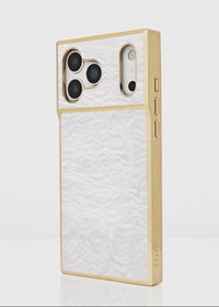 ["Elite", "Collection", "-", "SQUARE®", "Gilded", "Pearl", "iPhone", "Case"]