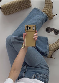 ["Elite", "Collection", "-", "SQUARE®", "Gilded", "Chai", "iPhone", "Case"]